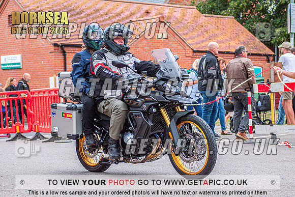 TW2508-4113_LOGO_ON_PHOTO