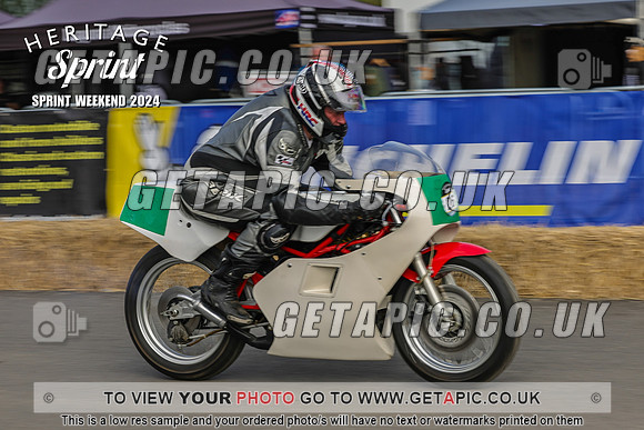 PR2408-00262-C_LOGO_ON_PHOTO