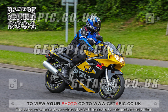 PR2407-9237_LOGO_ON_PHOTO