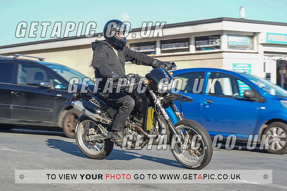 RS2110_10475