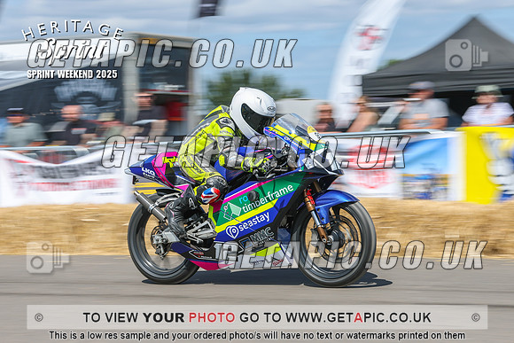 GP2508-3927_LOGO_ON_PHOTO