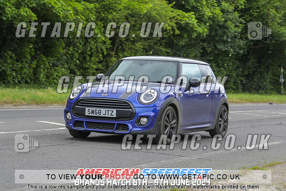 GP2406-6520_LOGO_ON_PHOTO
