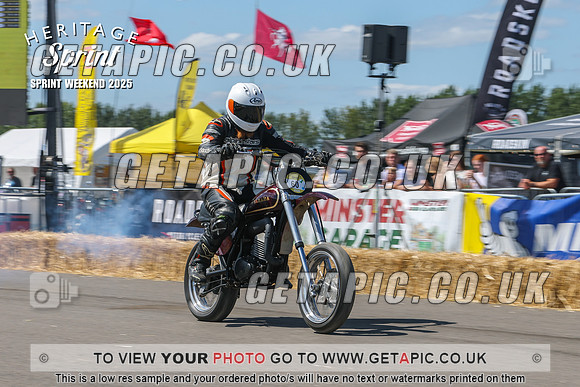GP2508-5051_LOGO_ON_PHOTO