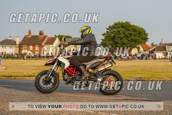 RS2207_9197