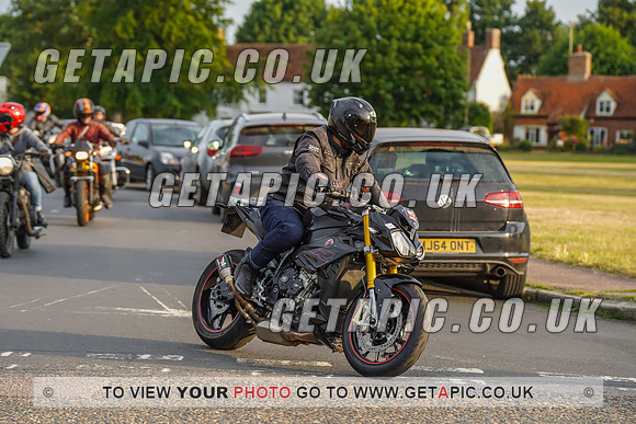 RS2207_8921
