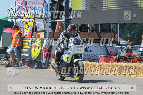 GP2508-5110_LOGO_ON_PHOTO