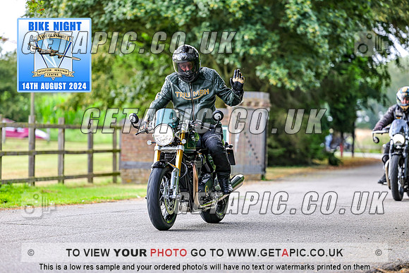 PR2408-07680_LOGO_ON_PHOTO