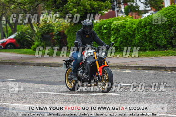 SJ2504-1736