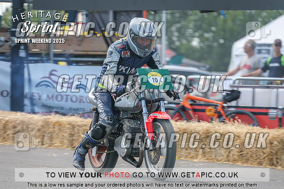 GP2508-6238-C_LOGO_ON_PHOTO