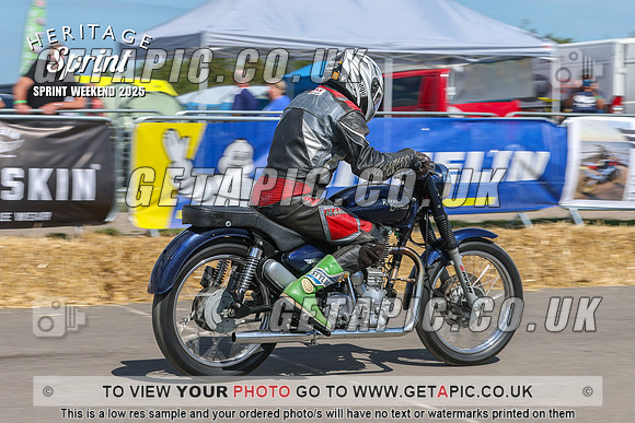 GP2508-4072-C_LOGO_ON_PHOTO