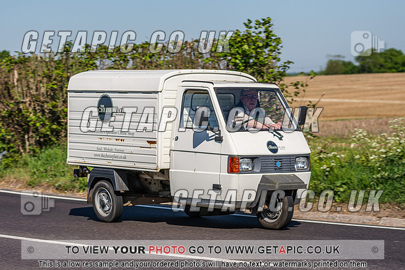 SJ2505-4937