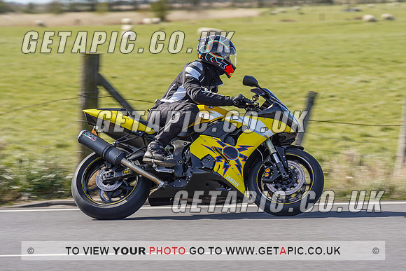 RS2204_1131