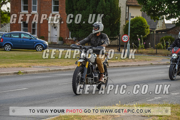 RS2207_8675