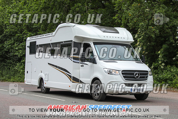 GP2406-10177-C_LOGO_ON_PHOTO