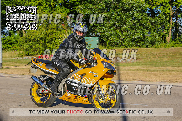 SB2207-15016_WITH_LOGO_ON_PHOTO