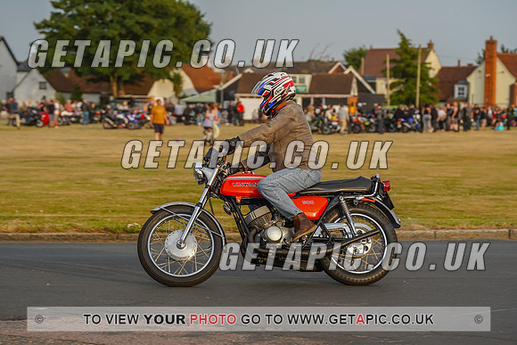 RS2207_9176