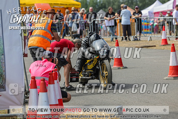 PR2408-01258-C_LOGO_ON_PHOTO