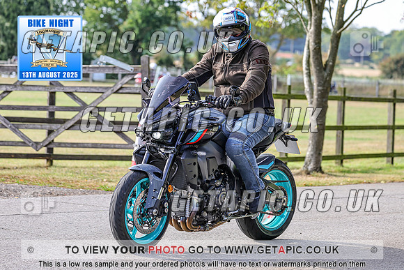 PR2508-07448_LOGO_ON_PHOTO