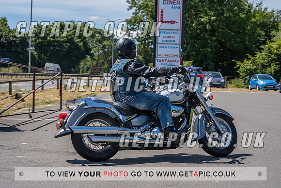 RS2207_9872