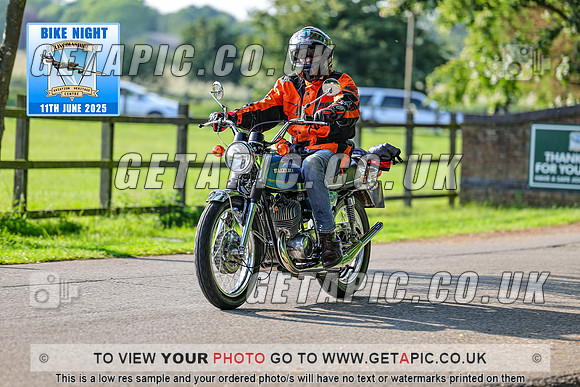 PR2506-05158_LOGO_ON_PHOTO