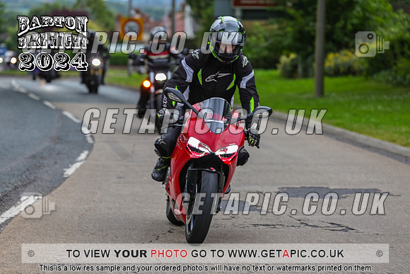 PR2407-9246_LOGO_ON_PHOTO