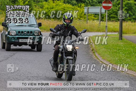 PR2407-157_LOGO_ON_PHOTO