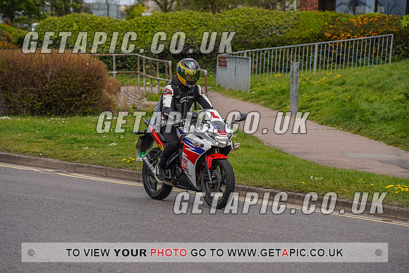 RS2204_8137