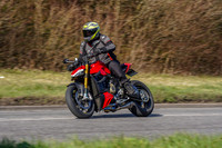 RS2202_2935