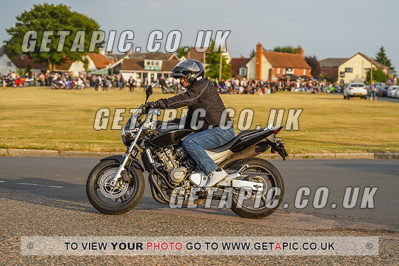 RS2207_8976