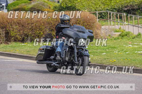 RS2204_3905