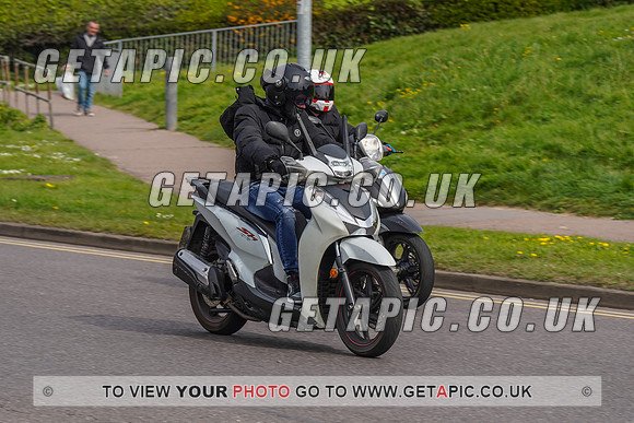 RS2204_4628