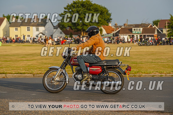 RS2207_8913