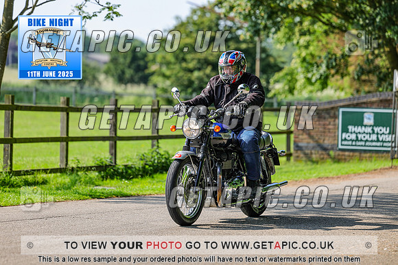 PR2506-00406_LOGO_ON_PHOTO