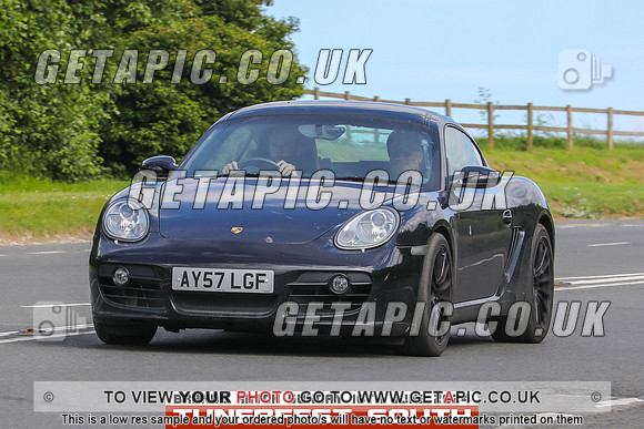 GP2406-11994-C_LOGO_ON_PHOTO