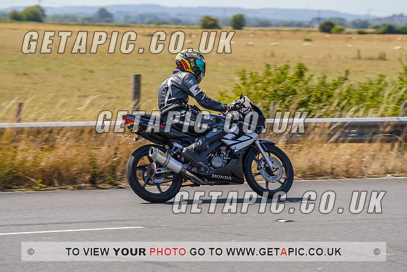 RS2208_1055