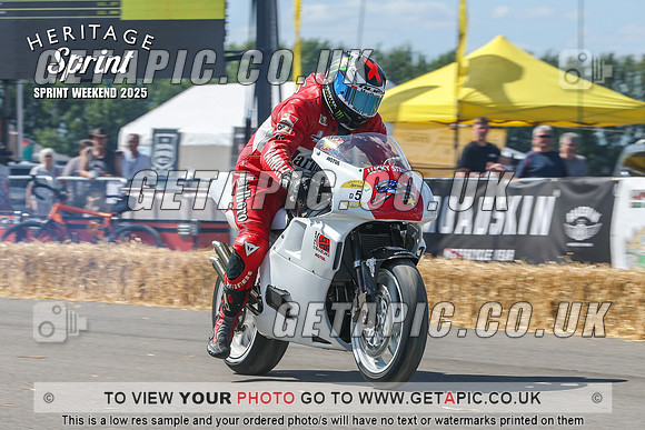 GP2508-5537-C_LOGO_ON_PHOTO