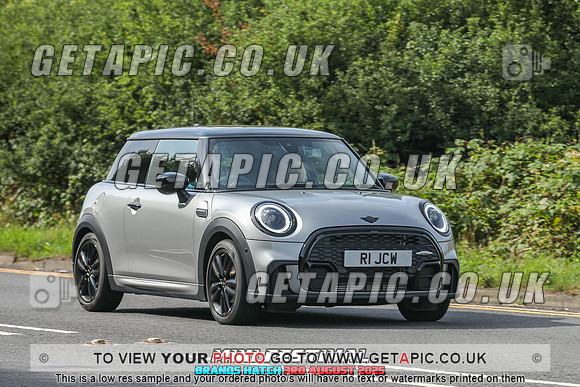 PP2508-1063_LOGO_ON_PHOTO