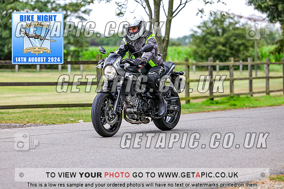 PR2408-04049_LOGO_ON_PHOTO