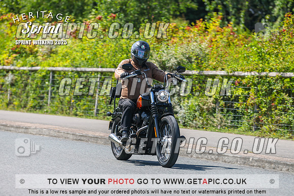 GP2508-9189-L_LOGO_ON_PHOTO