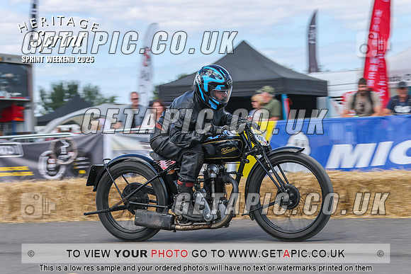 GP2508-4372_LOGO_ON_PHOTO