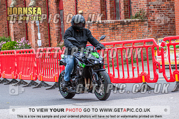 TW2508-186_LOGO_ON_PHOTO