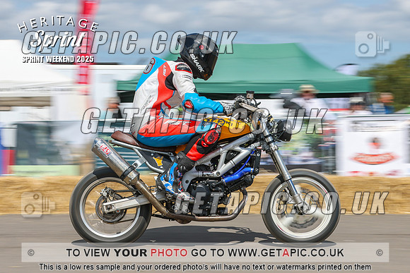 GP2508-4127-C_LOGO_ON_PHOTO