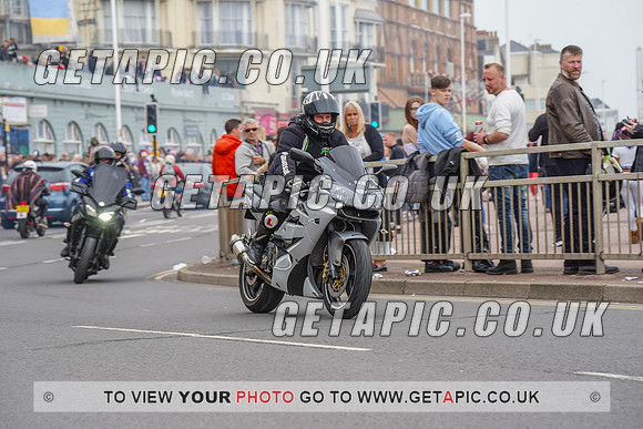 RS2205_14428