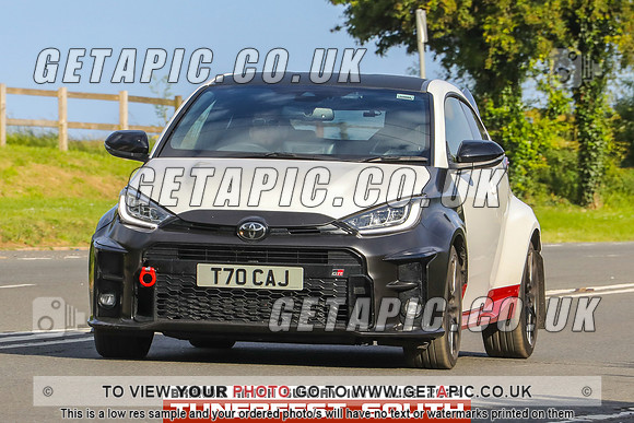 GP2406-14063-C_LOGO_ON_PHOTO