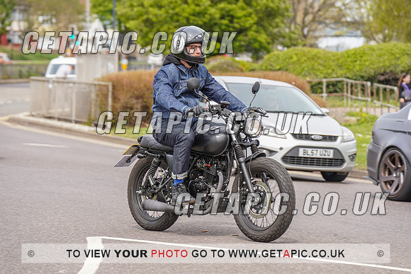 RS2204_8157