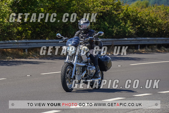 RS2208_1057