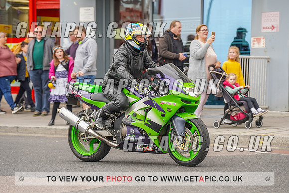 RS2205_5172