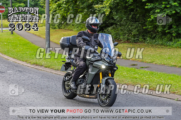 PR2407-7053_LOGO_ON_PHOTO