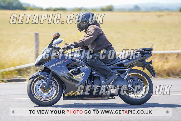 RS2208_1047