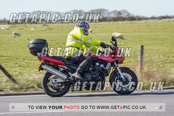 RS2204_1122